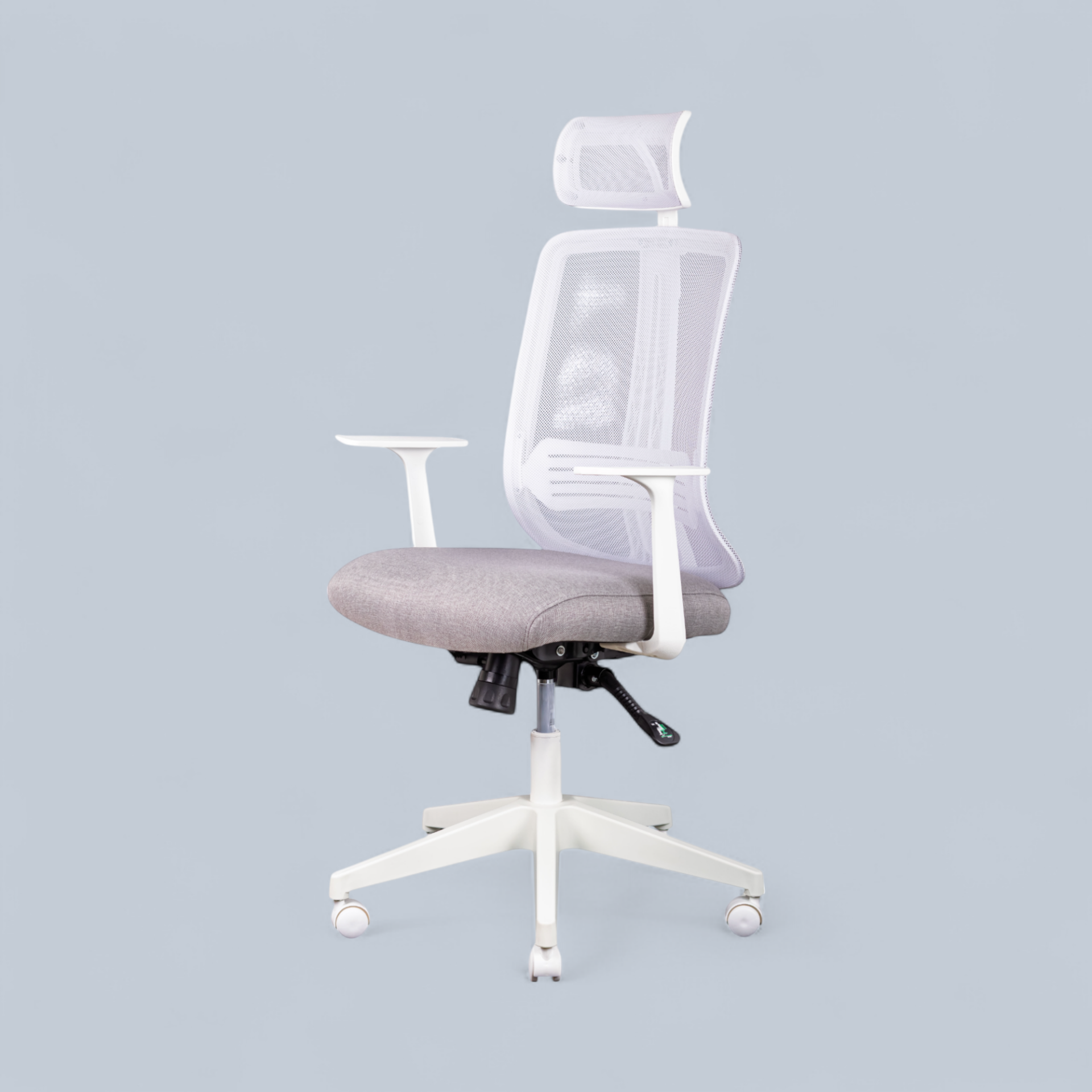 Paris Beyaz Fileli Yönetici Koltuğu